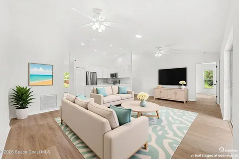 709 Haryestor Avenue SW Palm Bay FL 32908