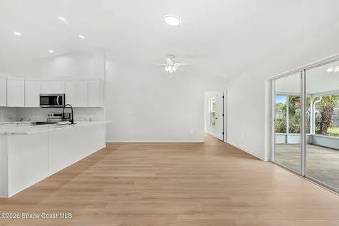 709 Haryestor Avenue SW Palm Bay FL 32908