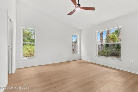 709 Haryestor Avenue SW Palm Bay FL 32908