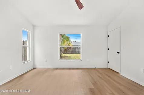 709 Haryestor Avenue SW Palm Bay FL 32908