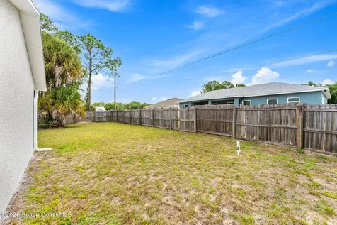 709 Haryestor Avenue SW Palm Bay FL 32908