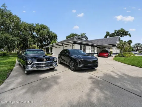 802 Florencia Circle Titusville FL 32780