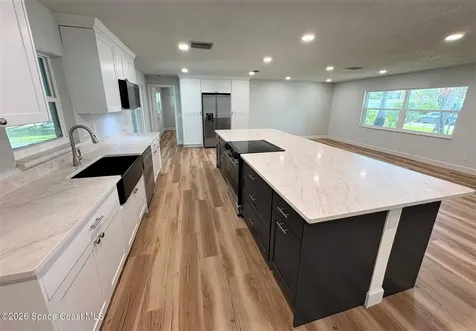 441 2nd Avenue Indialantic FL 32903