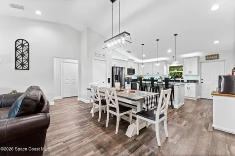 3760 Montgomery Road Mims FL 32754