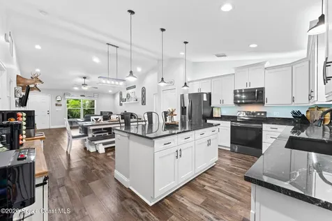 3760 Montgomery Road Mims FL 32754