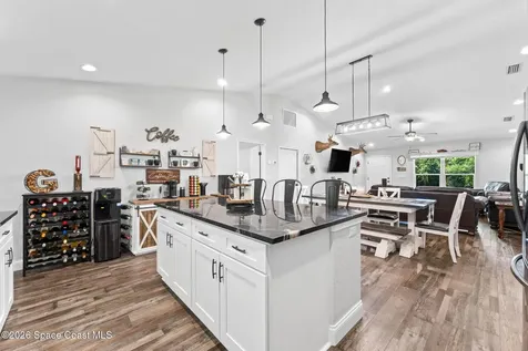 3760 Montgomery Road Mims FL 32754
