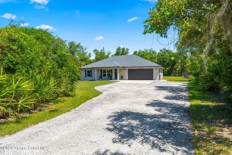 3760 Montgomery Road Mims FL 32754