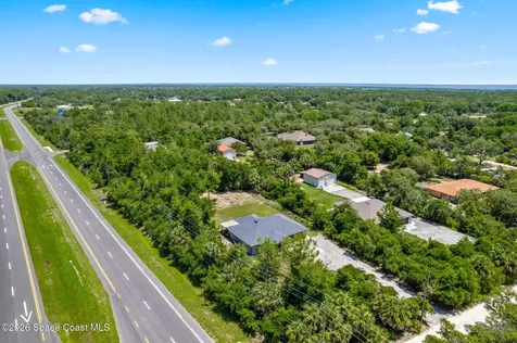3760 Montgomery Road Mims FL 32754