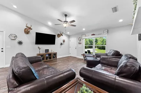 3760 Montgomery Road Mims FL 32754