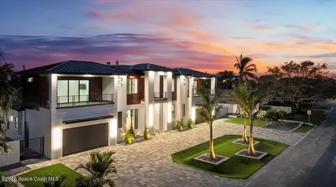 433 6th Avenue Indialantic FL 32903