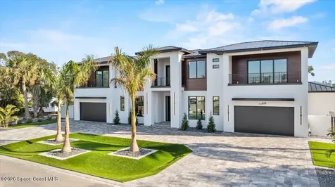 433 6th Avenue Indialantic FL 32903
