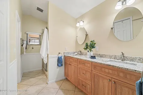 270 Mcclain Drive Melbourne FL 32904