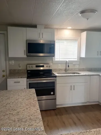4889 Cambridge Drive Mims FL 32754