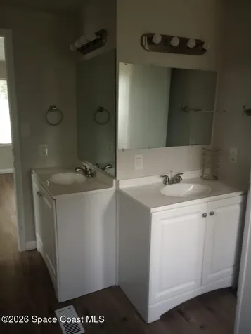 4889 Cambridge Drive Mims FL 32754