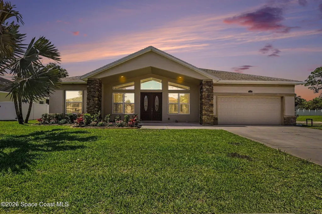 110 Via Catalano Court NE Palm Bay FL 32907