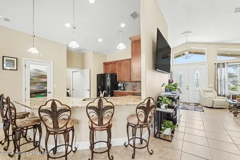 110 Via Catalano Court NE Palm Bay FL 32907
