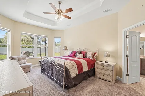 110 Via Catalano Court NE Palm Bay FL 32907