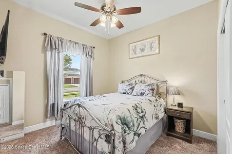 110 Via Catalano Court NE Palm Bay FL 32907