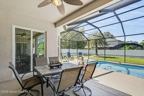 110 Via Catalano Court NE Palm Bay FL 32907
