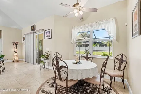 110 Via Catalano Court NE Palm Bay FL 32907