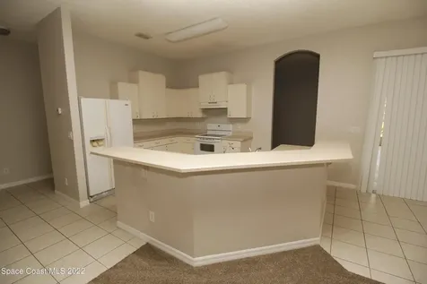 471 Hancock Street SW Palm Bay FL 32908