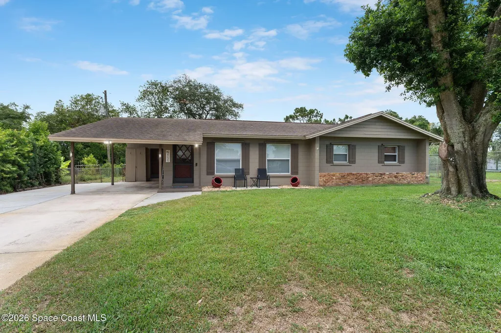 4135 Lejune Avenue Titusville FL 32780