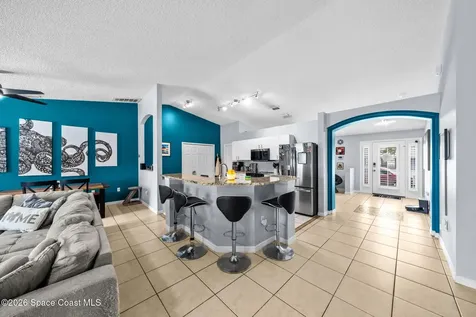831 Koln Court NW Palm Bay FL 32907