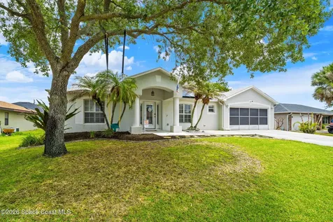 831 Koln Court NW Palm Bay FL 32907