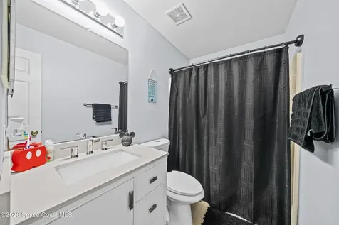 831 Koln Court NW Palm Bay FL 32907
