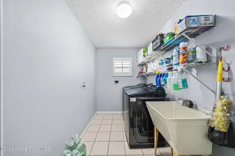 831 Koln Court NW Palm Bay FL 32907