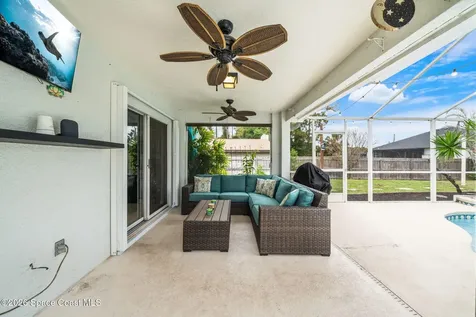 831 Koln Court NW Palm Bay FL 32907