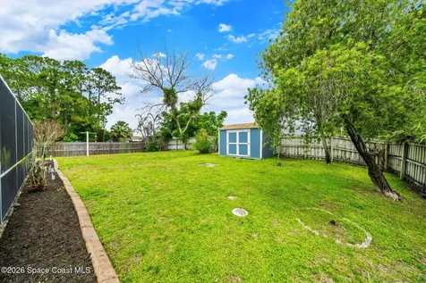 831 Koln Court NW Palm Bay FL 32907