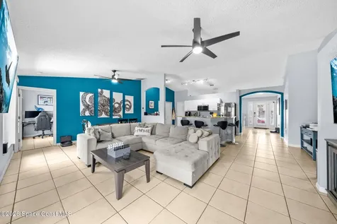 831 Koln Court NW Palm Bay FL 32907