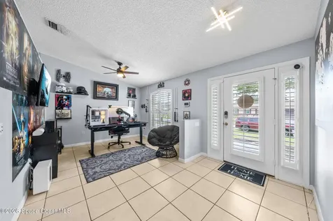 831 Koln Court NW Palm Bay FL 32907