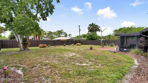1080 Hammacher Avenue SW Palm Bay FL 32908