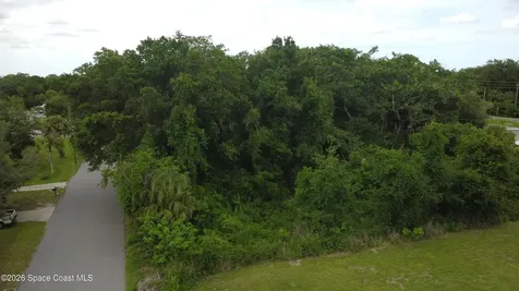 00 Travis Street Mims FL 32754