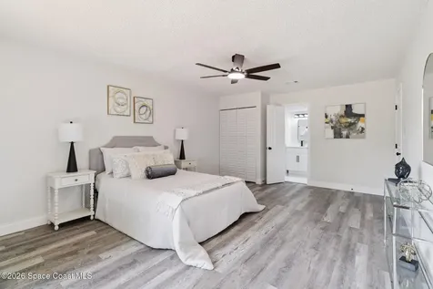 1374 Pakenham Street NW Palm Bay FL 32907