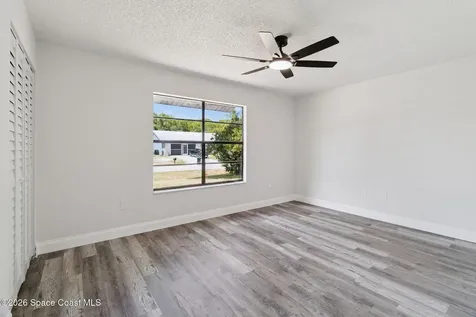 1374 Pakenham Street NW Palm Bay FL 32907