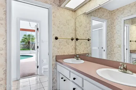 215 Dogwood Avenue Melbourne Beach FL 32951