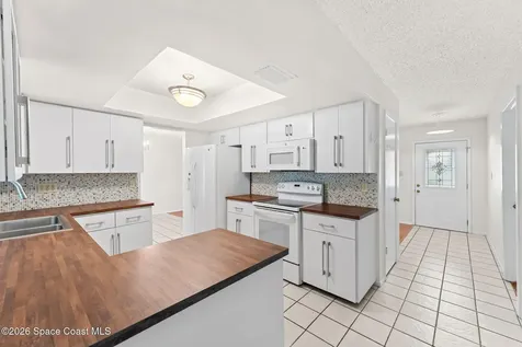 2565 Elm Hurst Street Merritt Island FL 32953