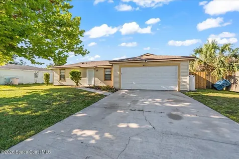 962 Serenade Street NW Palm Bay FL 32907