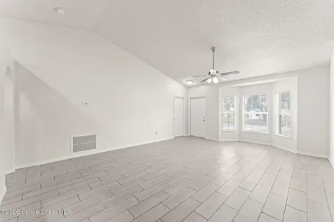 445 Alachua Avenue NW Palm Bay FL 32907
