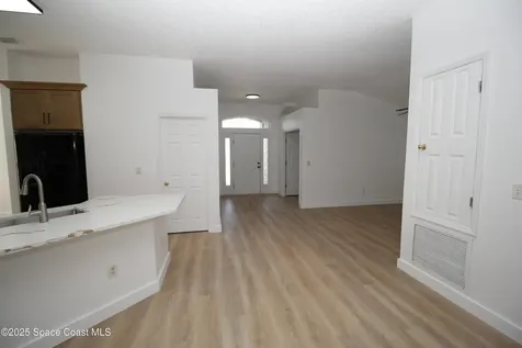 2440 Bridgeport Circle Rockledge FL 32955