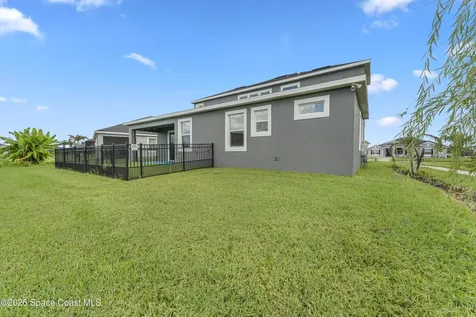 8432 Paragrass Avenue Melbourne FL 32940