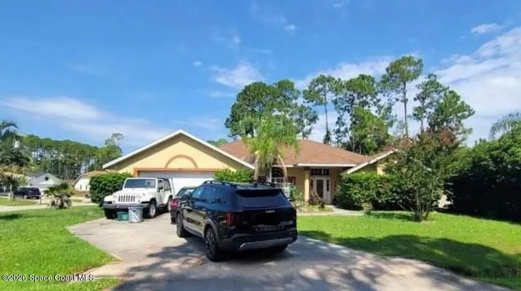 63 Beachway Drive Palm Coast FL 32137
