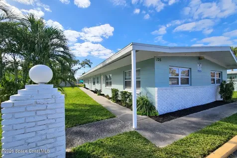 135 Roosevelt Avenue Cocoa Beach FL 32931