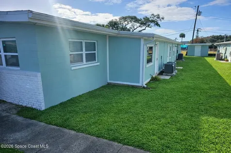 135 Roosevelt Avenue Cocoa Beach FL 32931