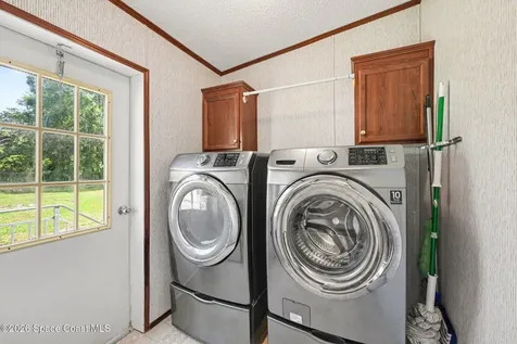 4785 Harrison Road Mims FL 32754