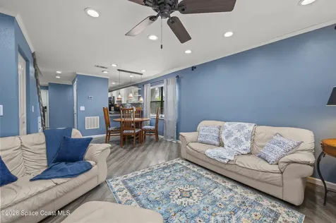 1010 Pine Tree Drive Indian Harbour Beach FL 32937