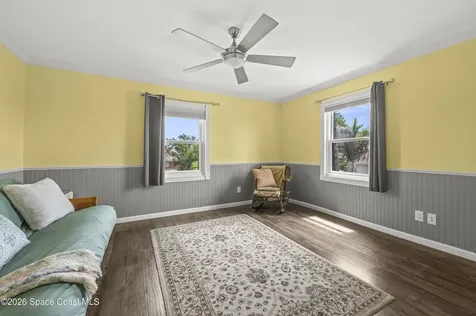 1010 Pine Tree Drive Indian Harbour Beach FL 32937